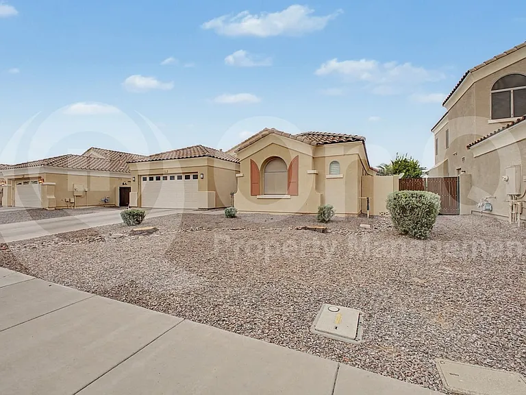 3644 S Danielson Way — Photo 1