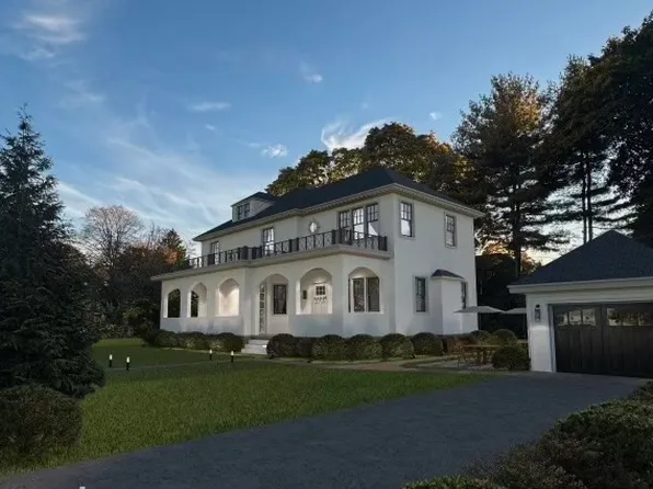 3 Foxcroft Rd, Winchester, MA 01890