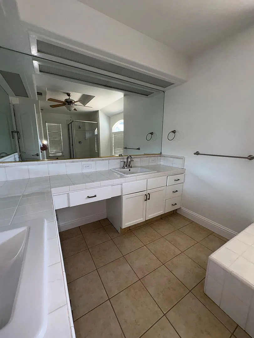 4 Bedroom Home in Clovis! Coming Soon! — Photo 1