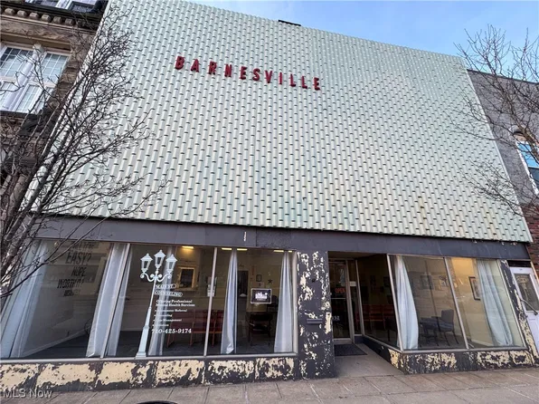 152 E Main St, Barnesville, OH 43713