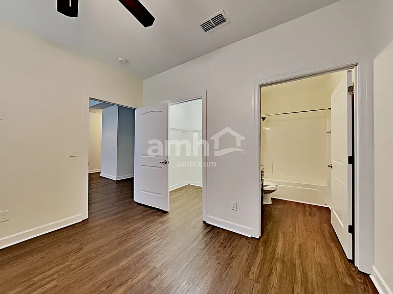 4870 Beryl Dr — Photo 11