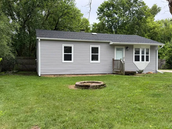 216 Ardmoor Dr, Battle Creek, MI 49037
