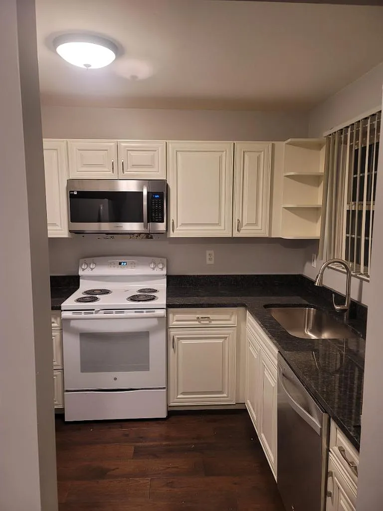 46101 Allenton Drive — Photo 4