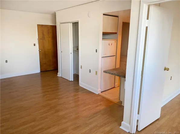 60 Strawberry Hill Ave Unit 1115, Stamford, CT 06902