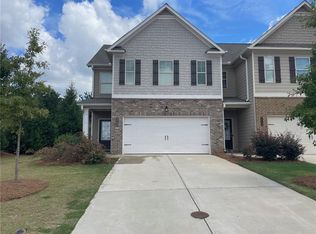 3709 Prospect Point Dr, Oakwood, GA 30566