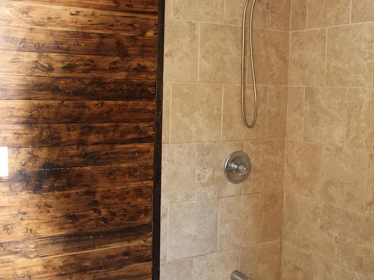 116 Greenbank Rd — Photo 9