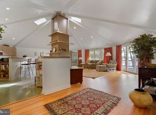 855 Big Rd, Lusby, MD 20657