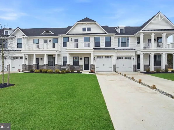 303 Southgate Rd, Cape May Court House, NJ 08210