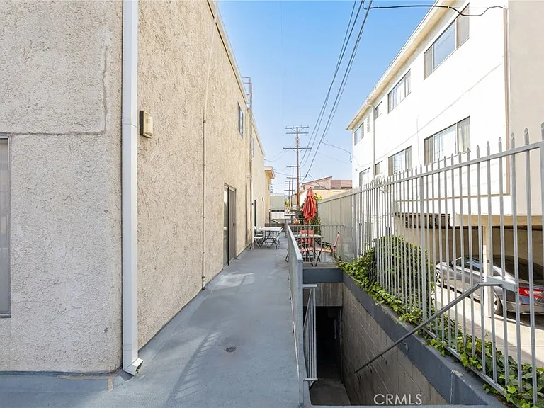 333 Riverdale Dr #16 — Photo 14
