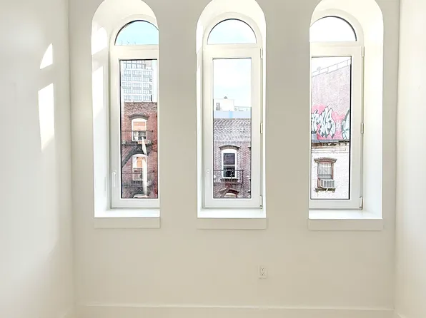 107 South 6th Street image 6 of 20