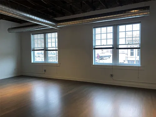 102 E 2nd St #203 Photo 1