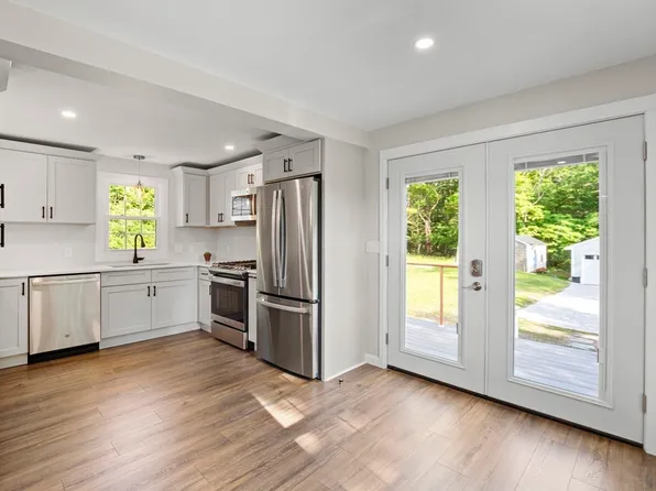 210 John Dyer Rd, Little Compton, RI 02837