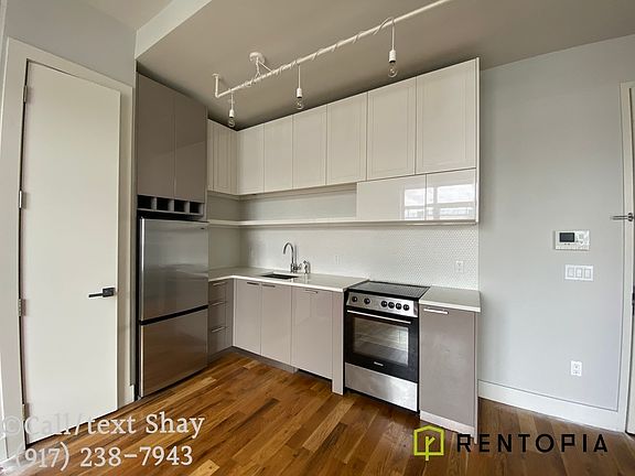 3rd image of 1038 Greene Ave #7H
