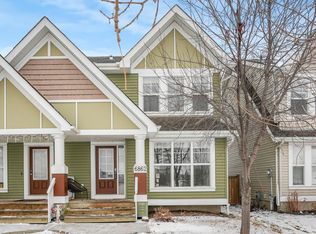 6862 21a Ave SW, Edmonton, AB T6X 0T5
