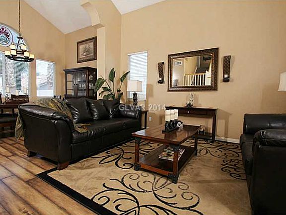 3rd image of 9212 Evergreen Canyon Dr