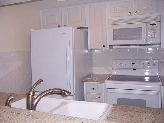 3rd image of 13610 S Village Dr #4-108