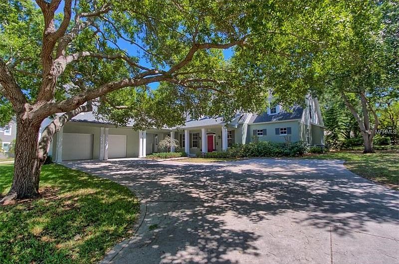 1st image of 206 Garden Cir