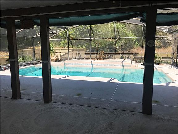 4th image of 642 N Goodrich Dr