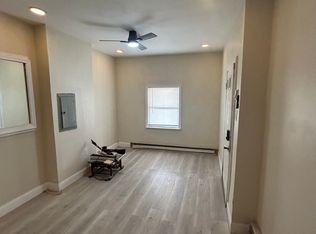 210 W 5th St UNIT 1, Chester, PA 19013