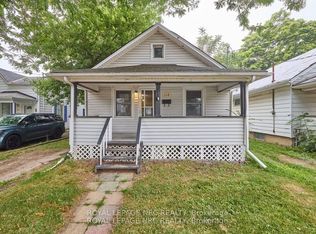 108 Carlton St, Saint Catharines, ON L2R1R3