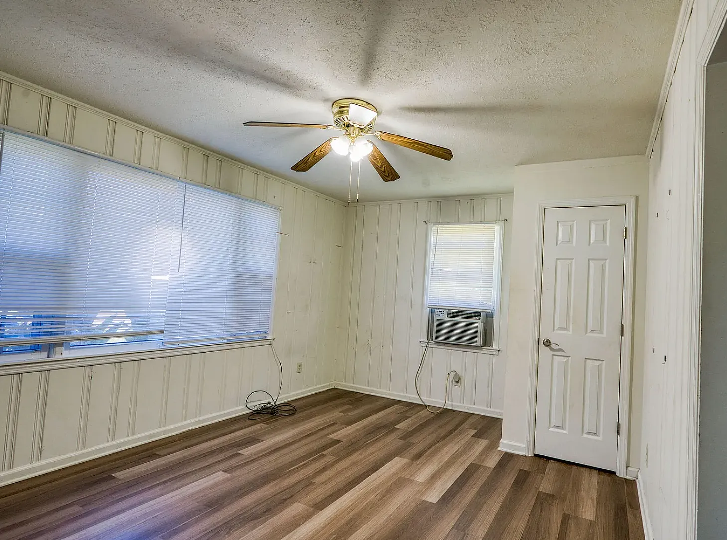 2904 Old Louisville Rd — Photo 1