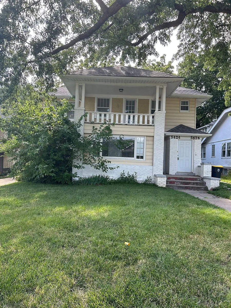 Building Photo - 5424-5426 Harrison St