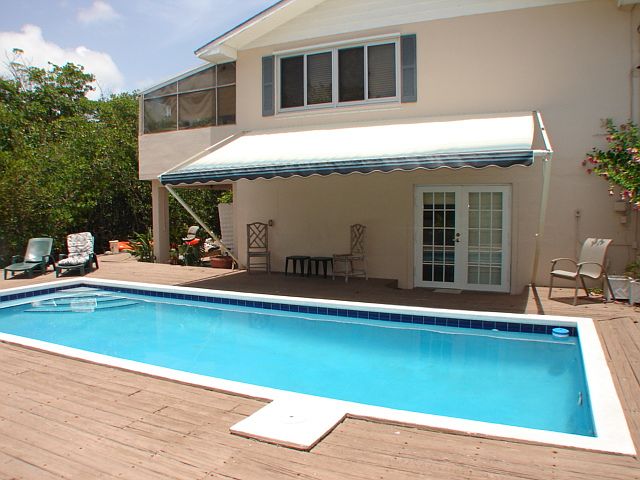 2nd image of 2803 Venetian Dr