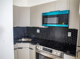 1230 W Hilton St #B, Philadelphia, PA 19140