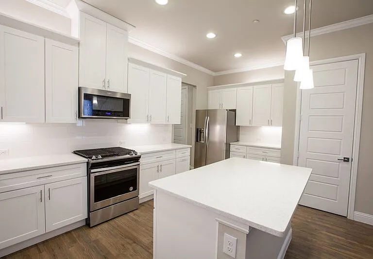 8586 Church St — Photo 1