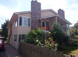 3034 Alki Ave SW, Seattle, WA 98116