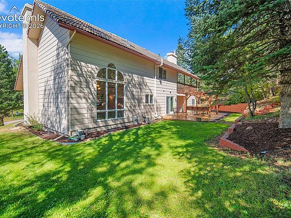 3rd image of 1151 Terrace Rd