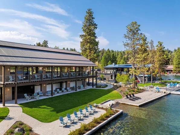 222 Trading Post Trl, Bigfork, MT 59911