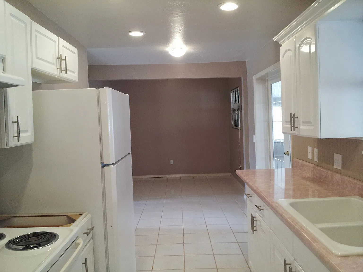 3 bed, 1754 sqft, $1,400 — Photo 3