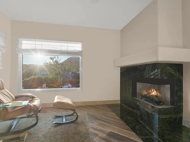 1650 Mesa Ridge Ave — Photo 23