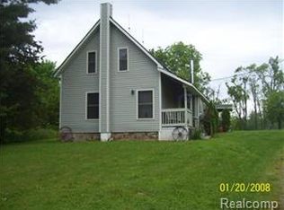 2646 Flint River Rd, Lapeer, MI 48446
