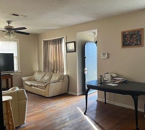 2nd image of 702 Webster St