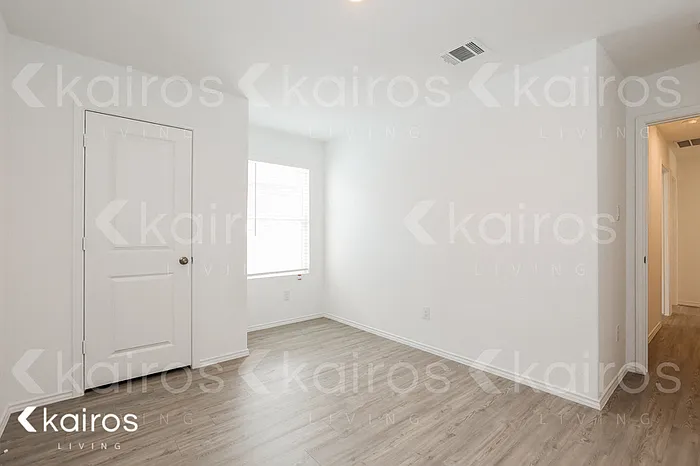 13827 Weir Pl — Photo 12