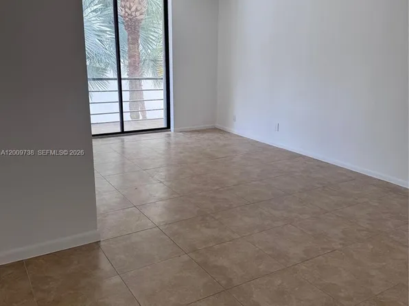 2821 N Miami Beach Blvd, North Miami Beach, FL