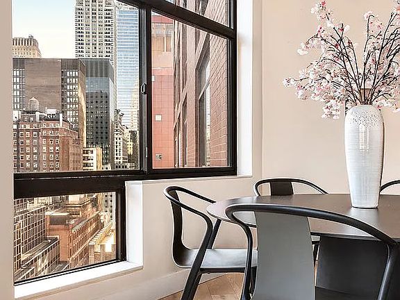 3rd image of 303 E 43rd St APT 18A