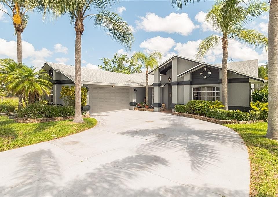 1st image of 616 Camel Ln
