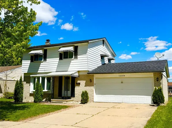 15439 Vivian St, Taylor, MI 48180