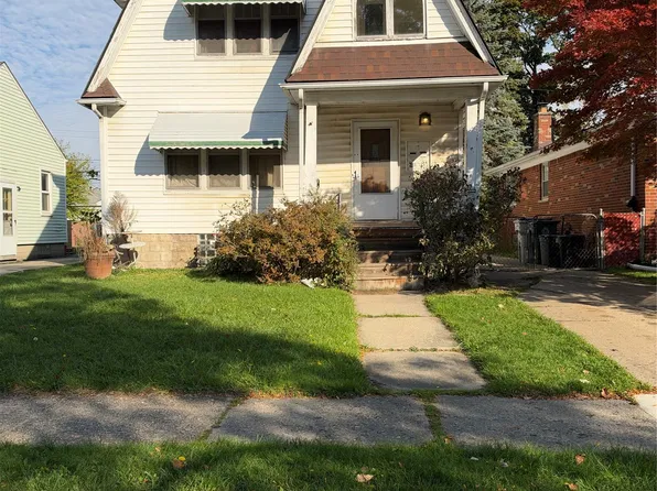 419 E Harry Ave, Hazel Park, MI 48030