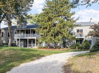 1420 Stonebridge Trl APT 1-3, Wheaton, IL 60189