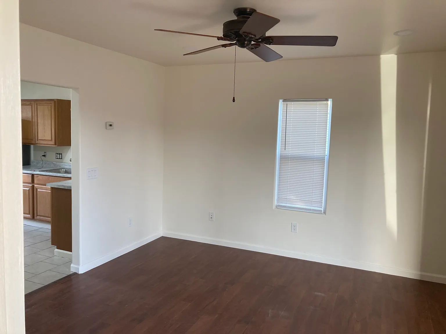 257 W Simpson St — Photo 2