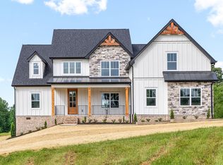 3114 Sulpher Springs Rd, Clarksville, TN 37043