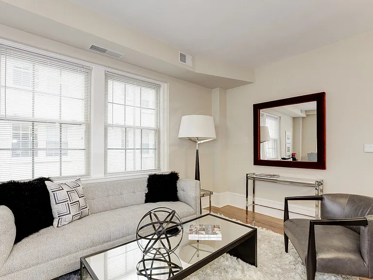 Gorgeous Living Room - furnished