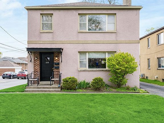 3rd image of 1630 Broadview Ave