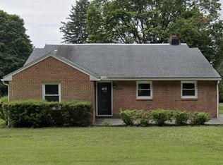 2166 Ridgewood Rd, York, PA 17406