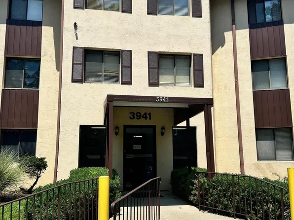 3941 Karl Rd APT 321, Columbus, OH 43224