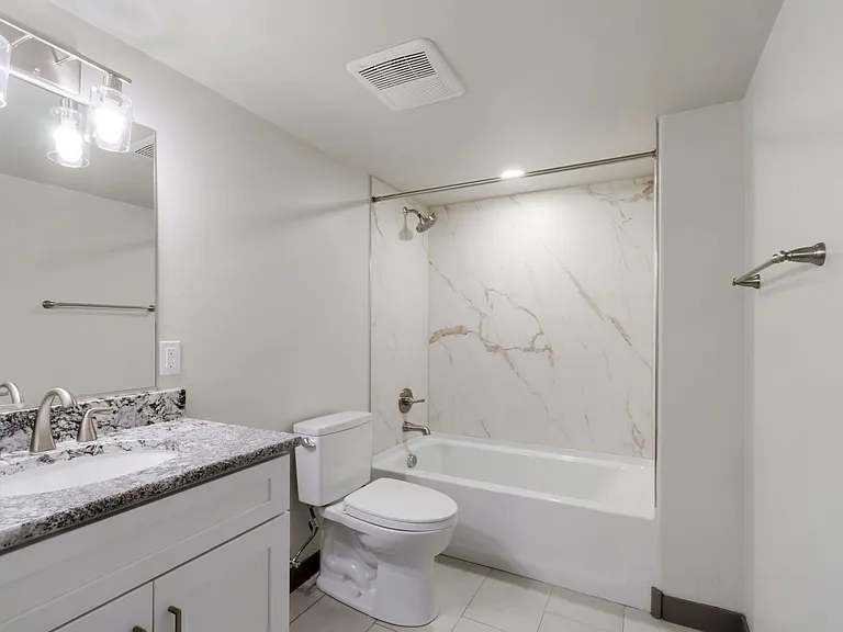 1720 E Edison St — Photo 21